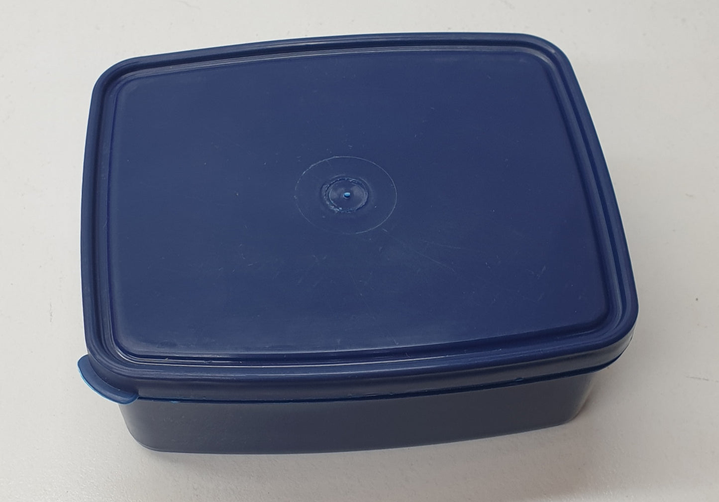 Plain Lunch Boxes - 15.5x13x5.5cm