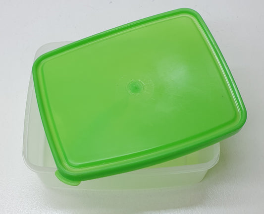 Plain Lunch Boxes - 15.5x13x5.5cm