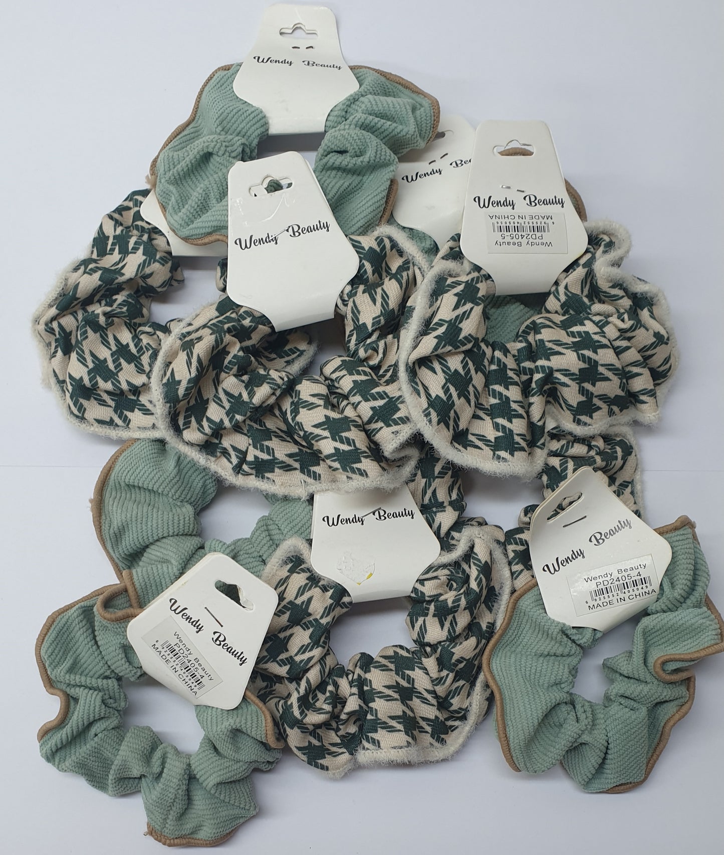 Wendy Beauty Scrunchies - PD2405 - Randomly Supplied