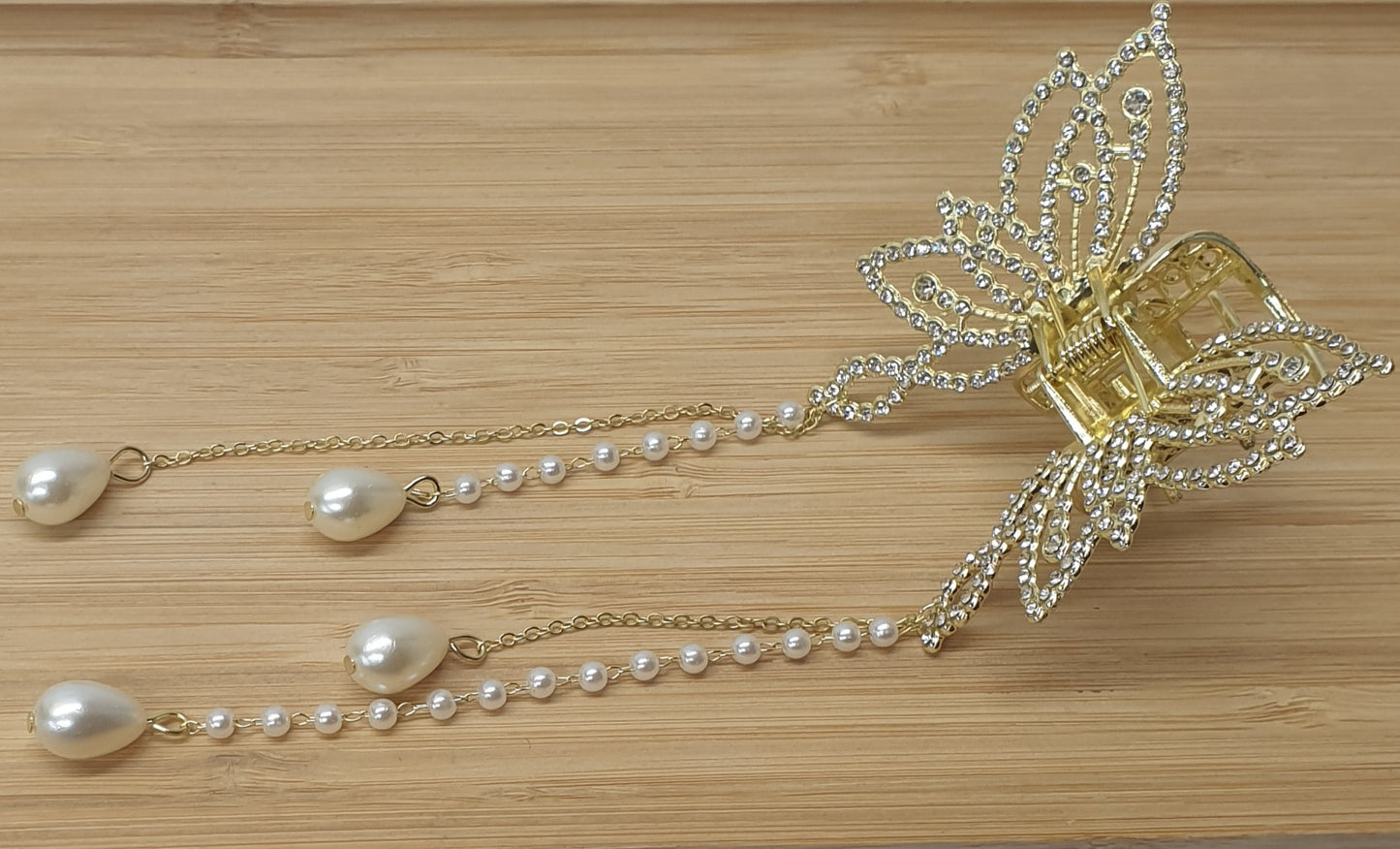 Butterfly Diamante Clips BDC001