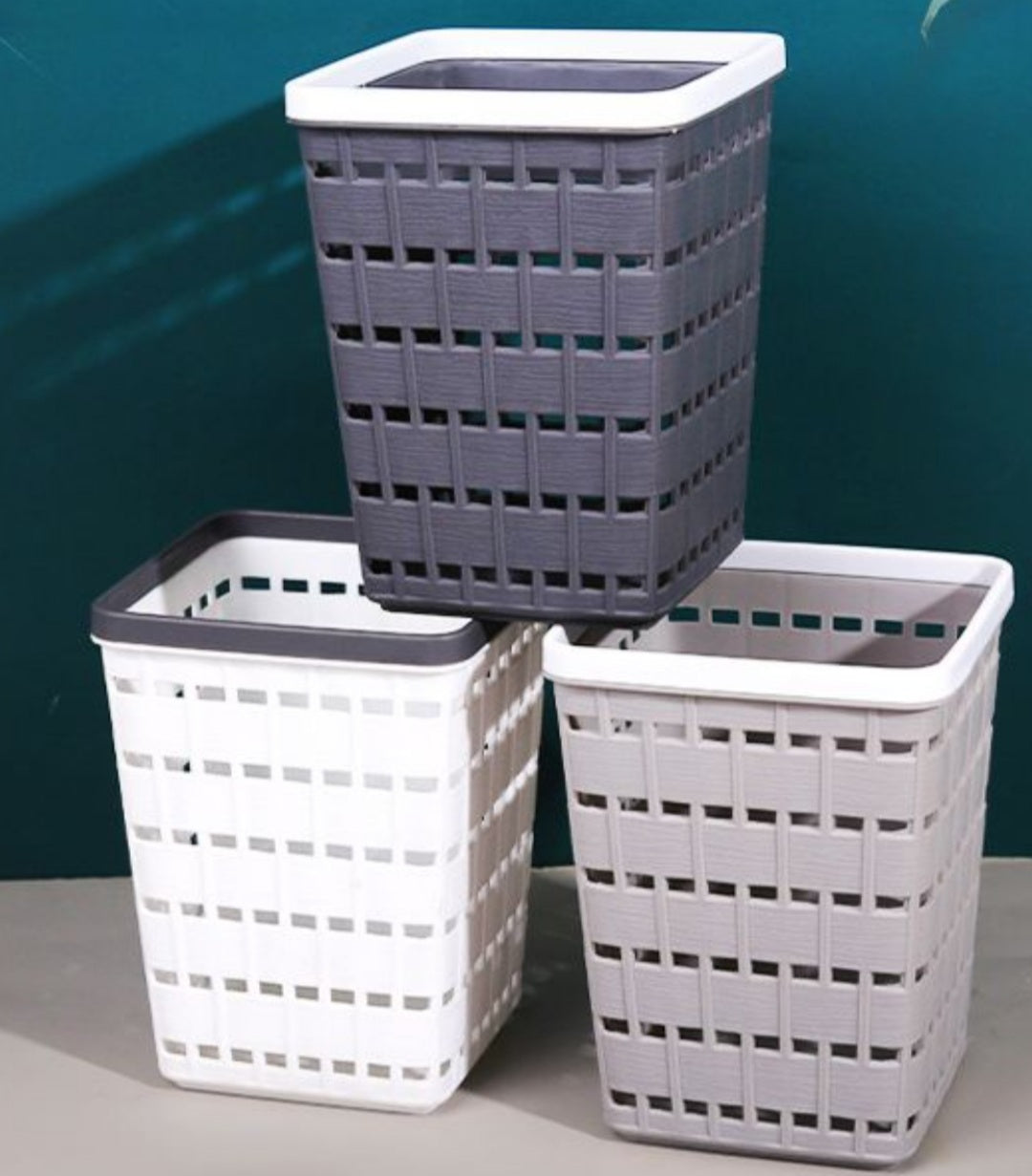 Square Plastic Office Organizer 12x9cm 2803