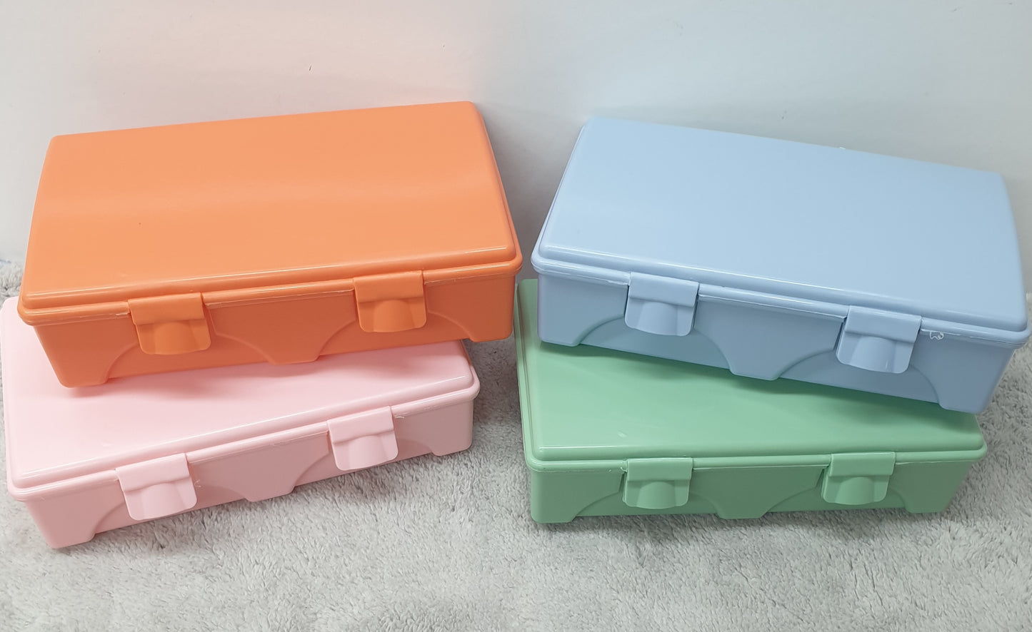 Hinged Lunch Box 21x13x6cm 9442