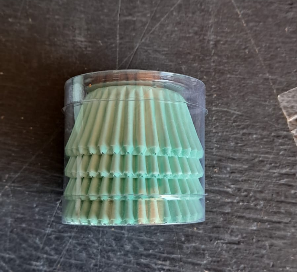 8cm 100pc Cupcake Liners 1829