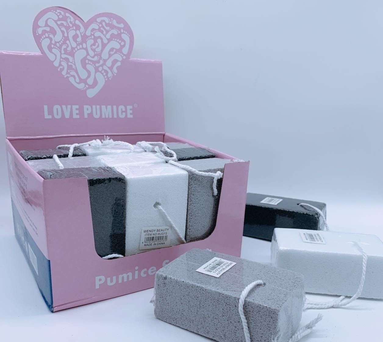 Pumice MJG13