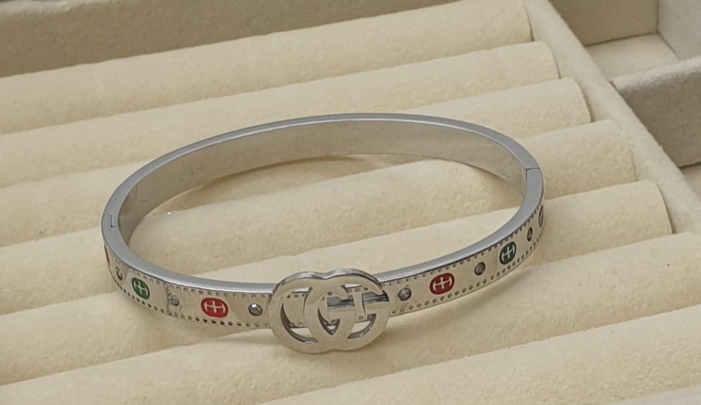 Ladies Fashion Bracelet