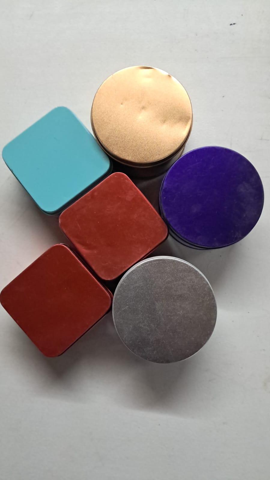 Round/Square Tins- Dented/Scuffed