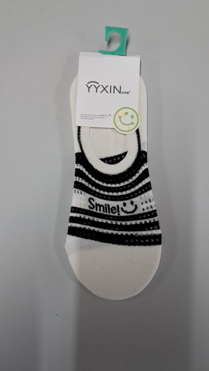Secret Socks 2136 Black and White