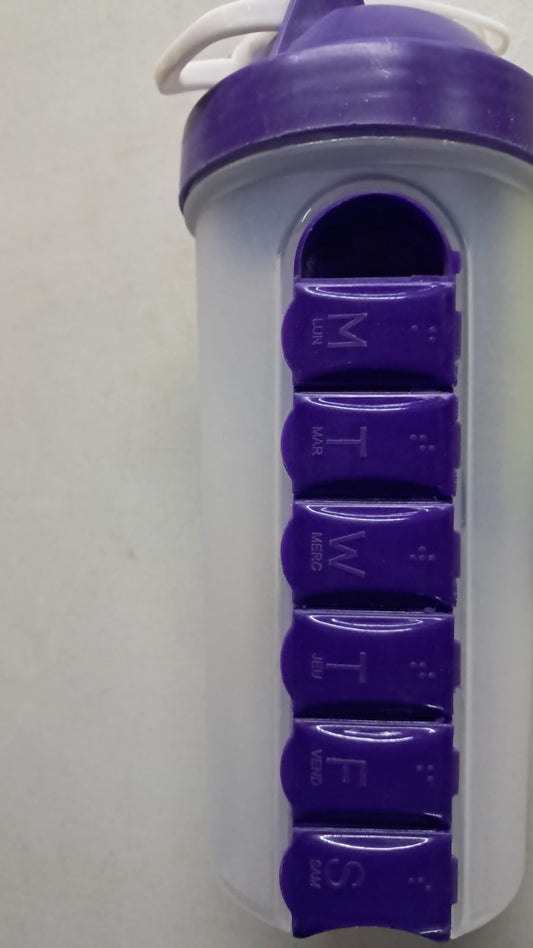 Waterbottle With Pill Organiser- Sunday flap broken off
