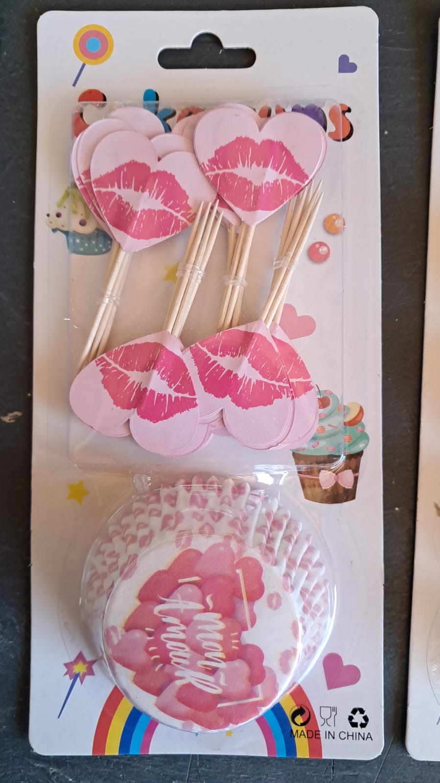 Cupcake Liners & Toppers Set VIP250088