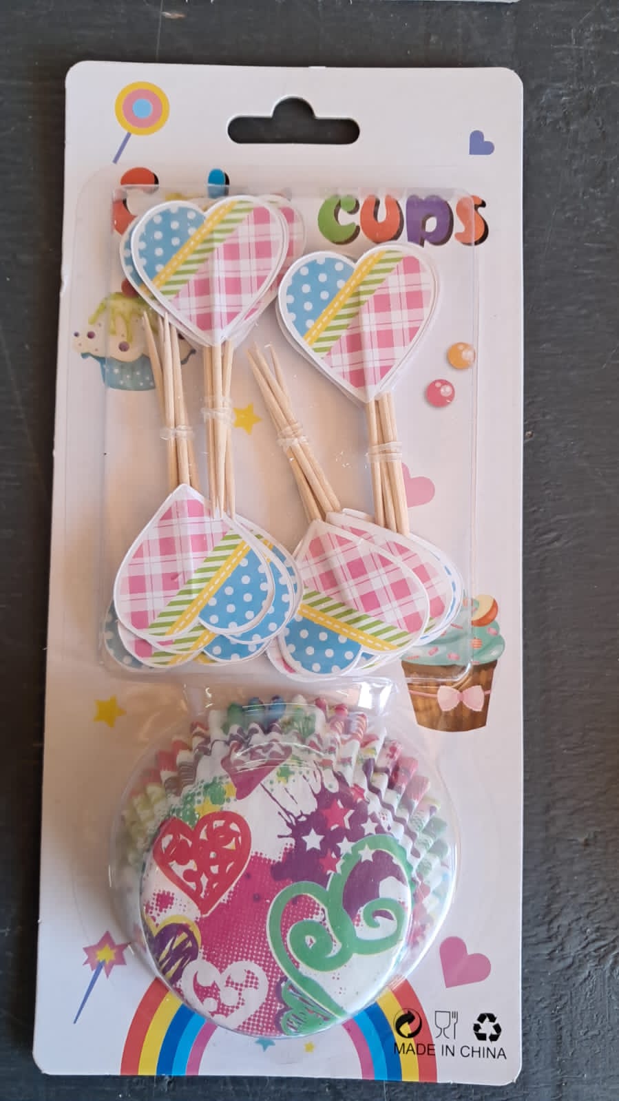 Cupcake Liners & Toppers Set VIP250088