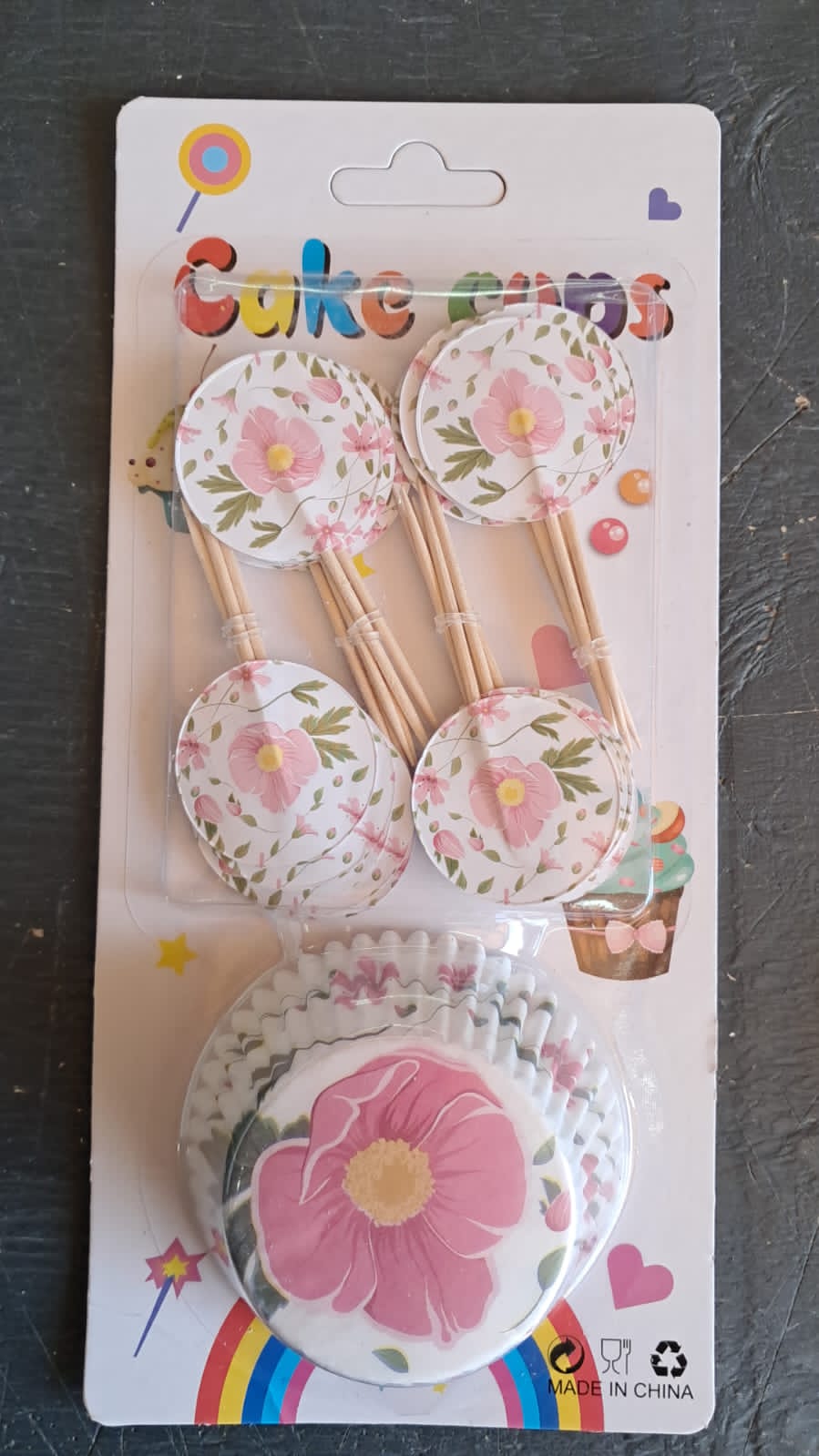 Cupcake Liners & Toppers Set VIP250088