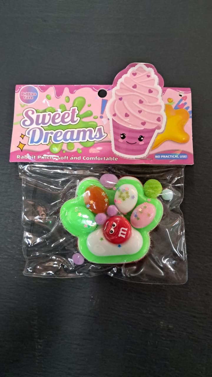 1pc Squishie Toy 7.5x7x2cm